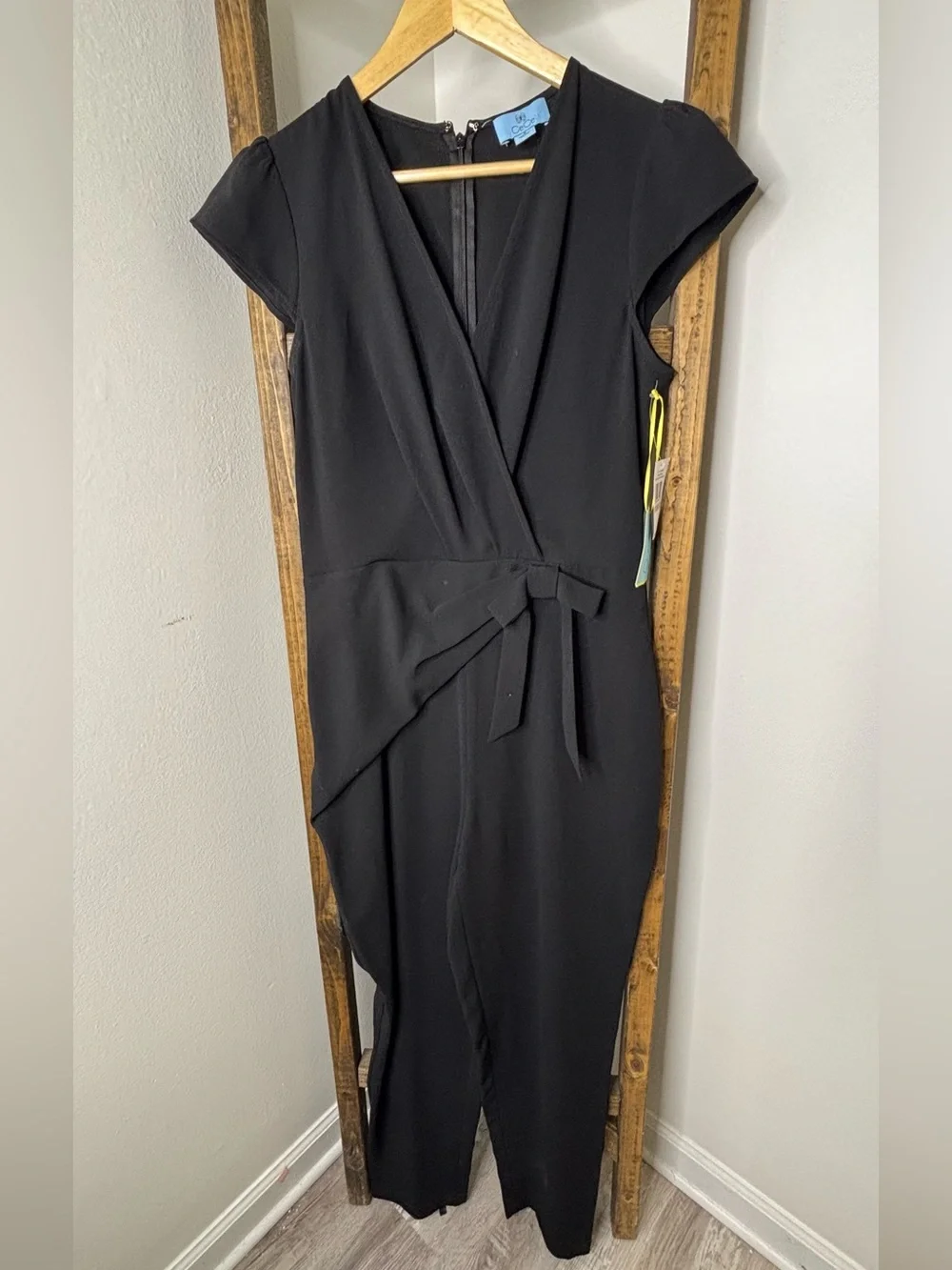 CeCe Black Short Sleeve Wrap Jumpsuit Size 6
